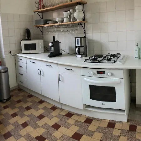 Maison A Epernay En Champagne